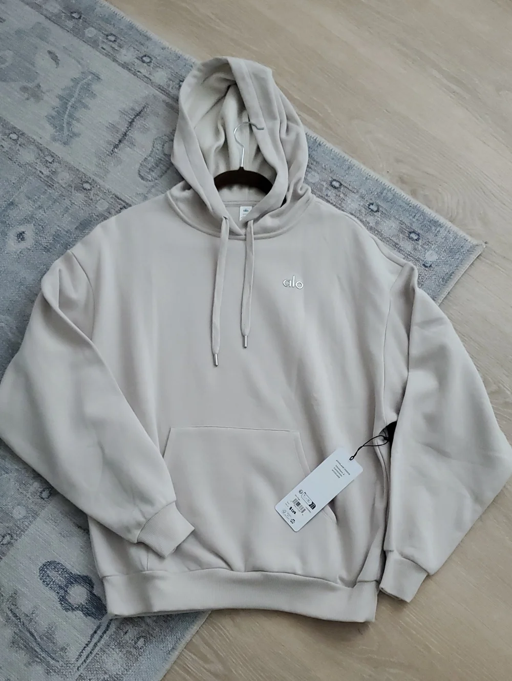 NWT ALO Yoga Accolade Hoodie Sweatshirt Bone SzS